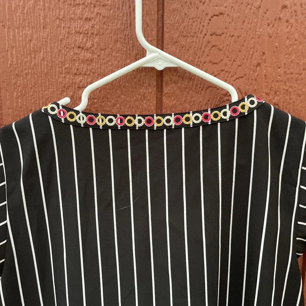 THML top Medium Black White Striped With Green Tan Pink And Yellow Embroidery - Picture 11 of 16